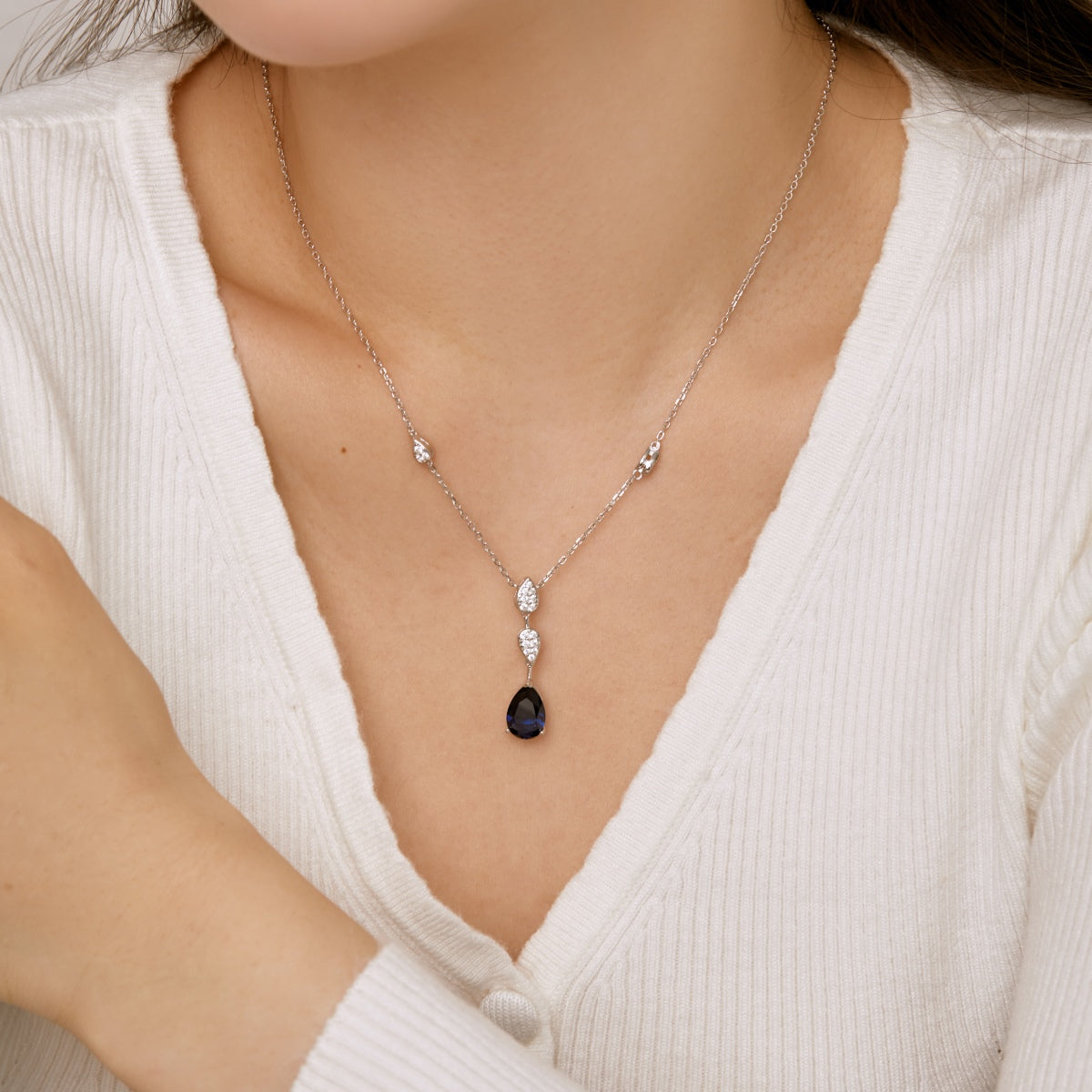 [Kincade Jewelrys]Dazzling Pear Cut Necklace