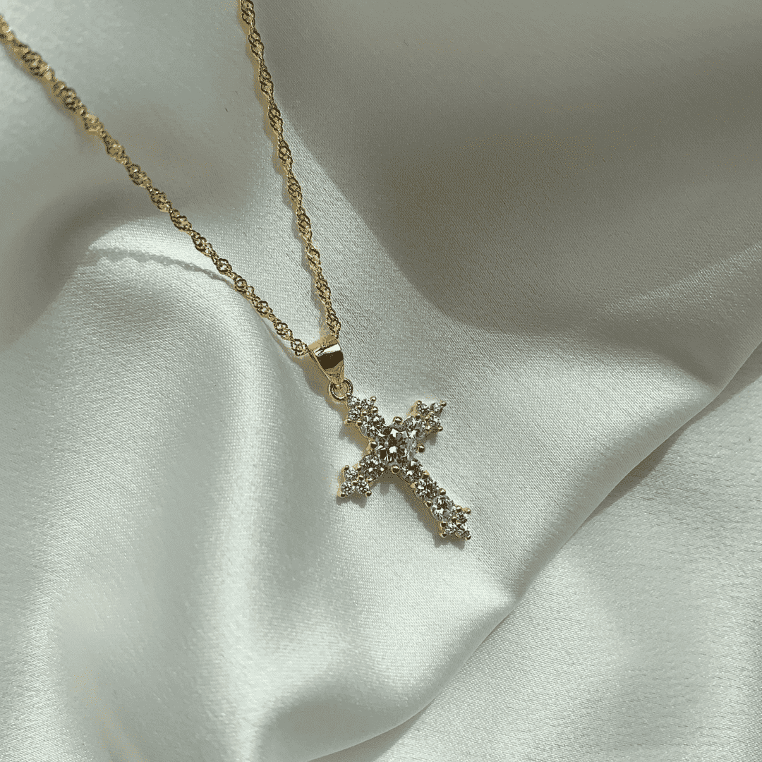 [Joyas Kincade]Delicado collar con forma de cruz