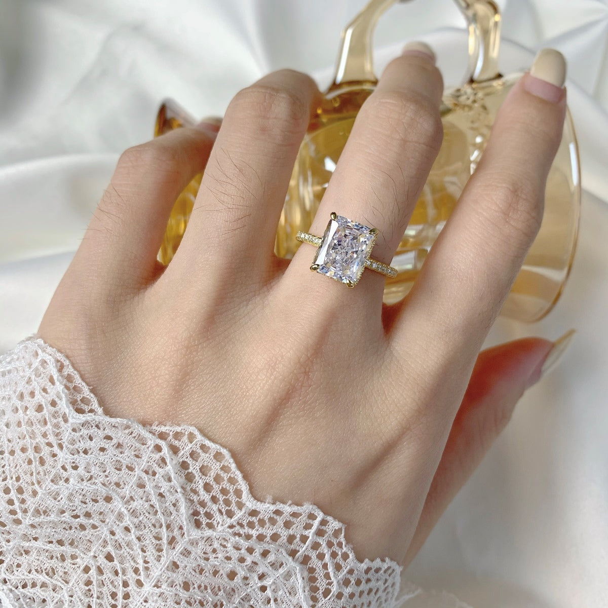 [Kincade Jewelrys]4.0 Carat Luxurious Engagement Ring