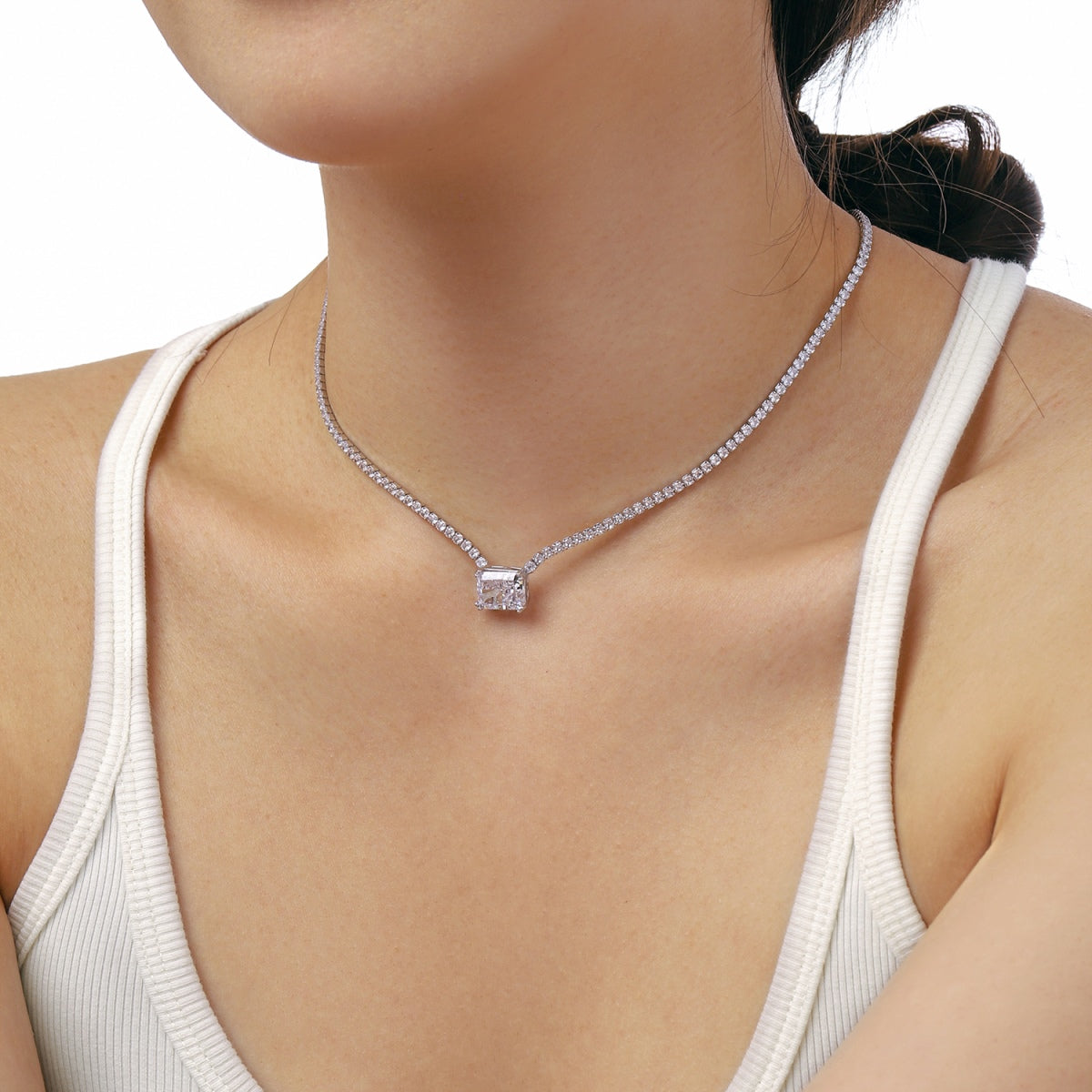 [Kincade Jewelrys]4.0 Carat Elegant Radiant Cut Necklace