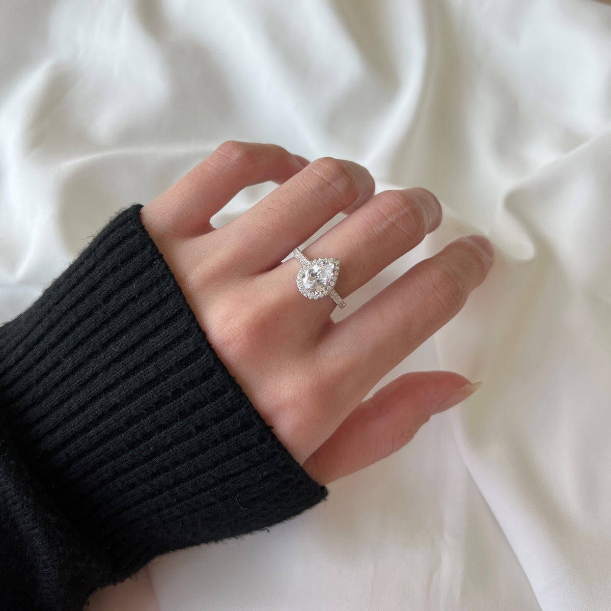 [Kincade Jewelrys]1.0 Carat Luxurious Resplendent Water Drop Shape Wedding Ring