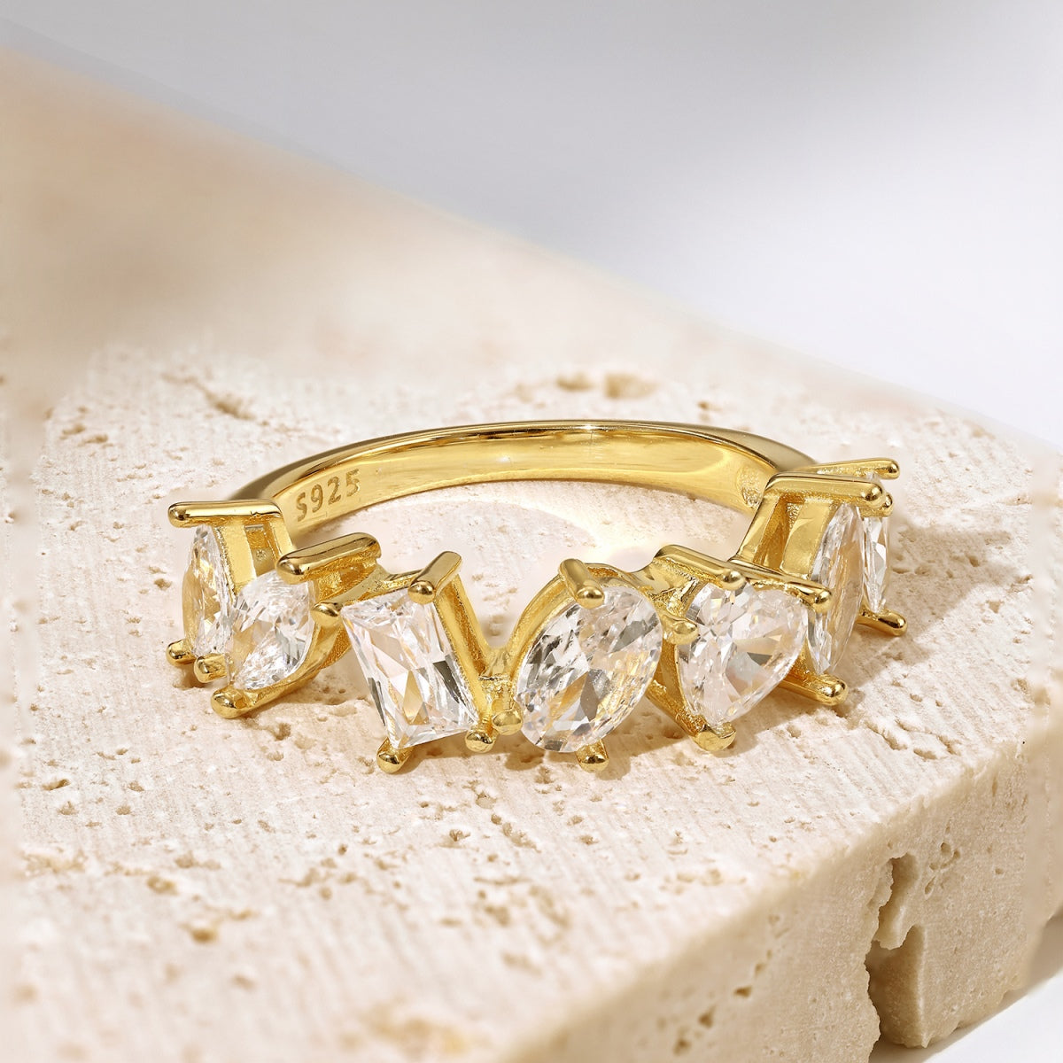 [Kincade Jewelrys]Delicate Multi Cut Ring