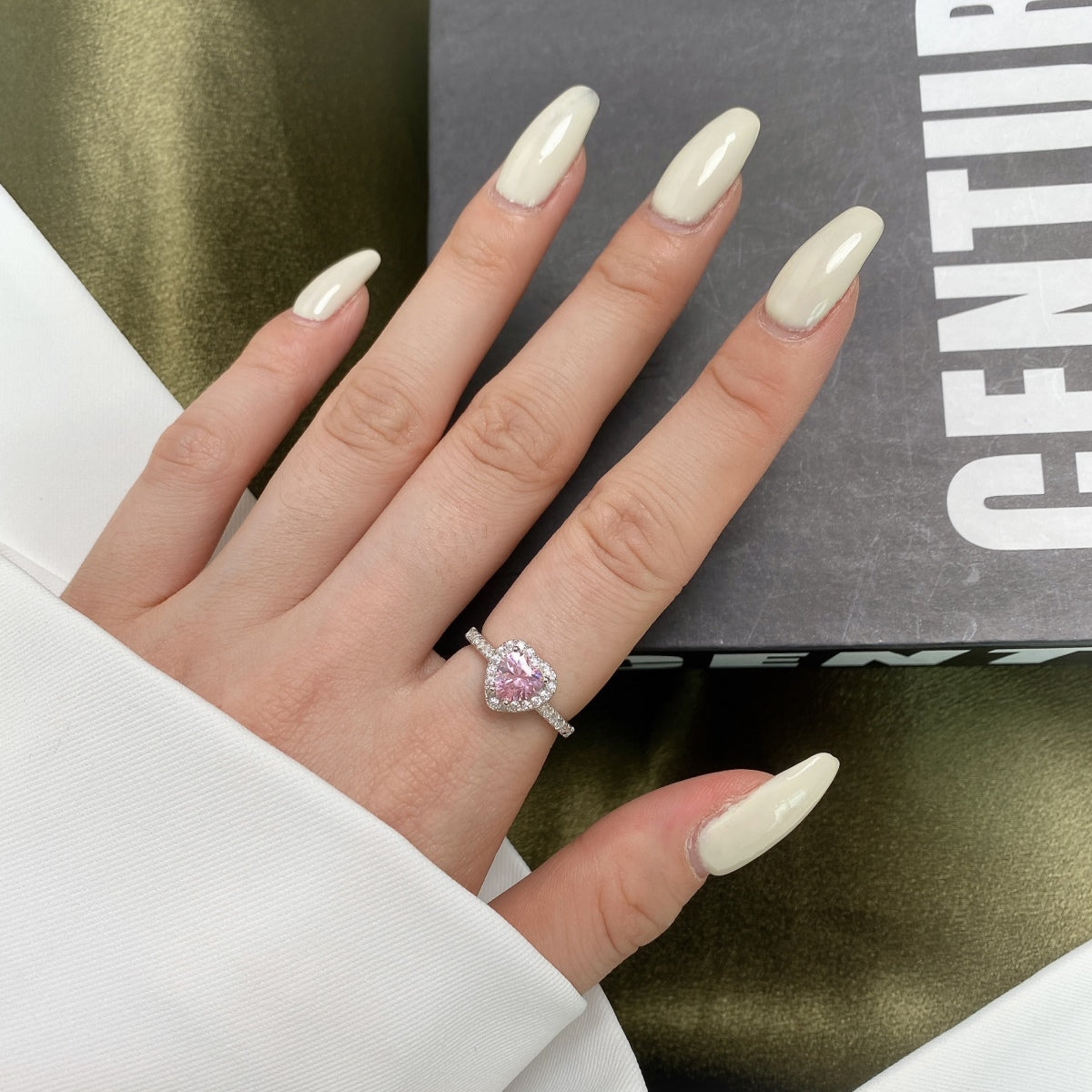 [Kincade Jewelrys]Eternity Splashy Romantic Heart Shape Lover Ring