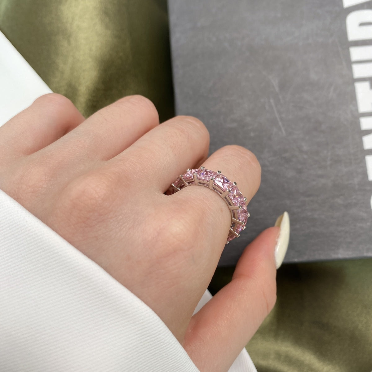[Kincade Jewelrys]Elegant Princess Cut Tennis Ring