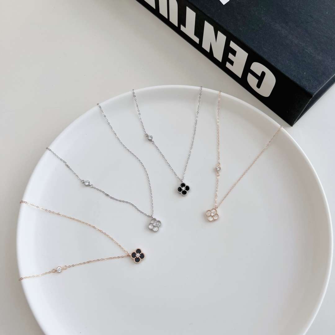 [Kincade Jewelrys]Delicate Flower Shape Necklace
