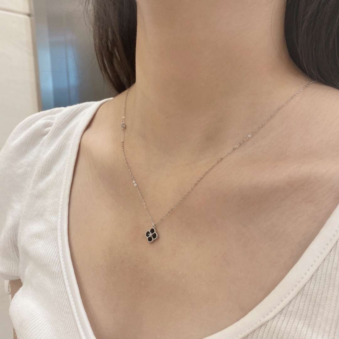 [Kincade Jewelrys]Delicate Flower Shape Necklace