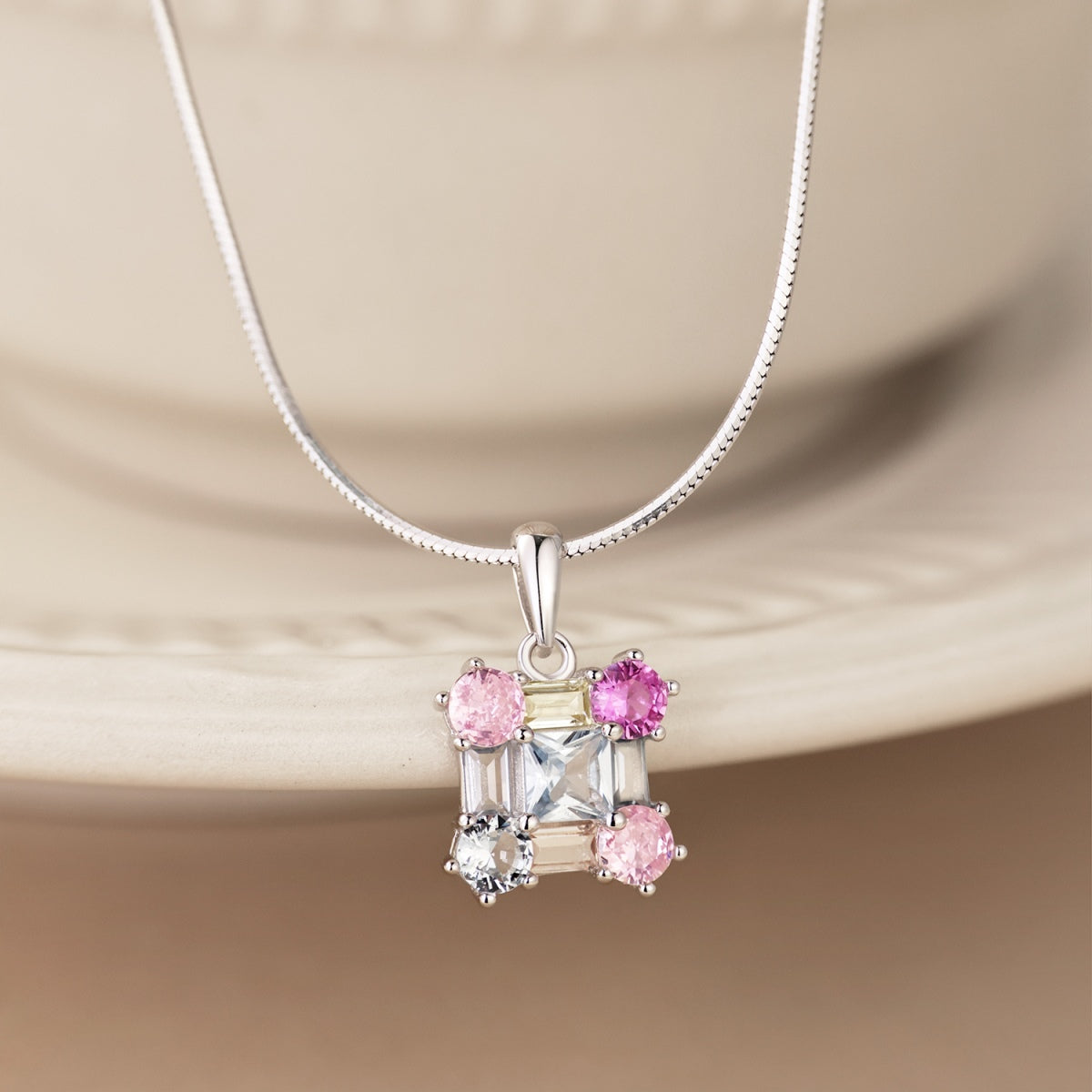 [Kincade Jewelrys]Gorgeous Multi Colorful Necklace