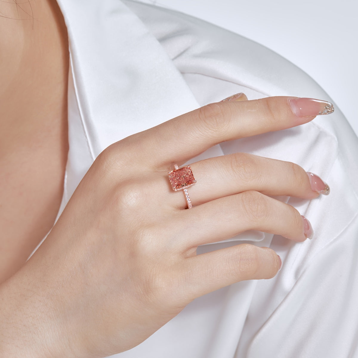 [Kincade Jewelrys]4.0 Carat Luxurious Engagement Ring