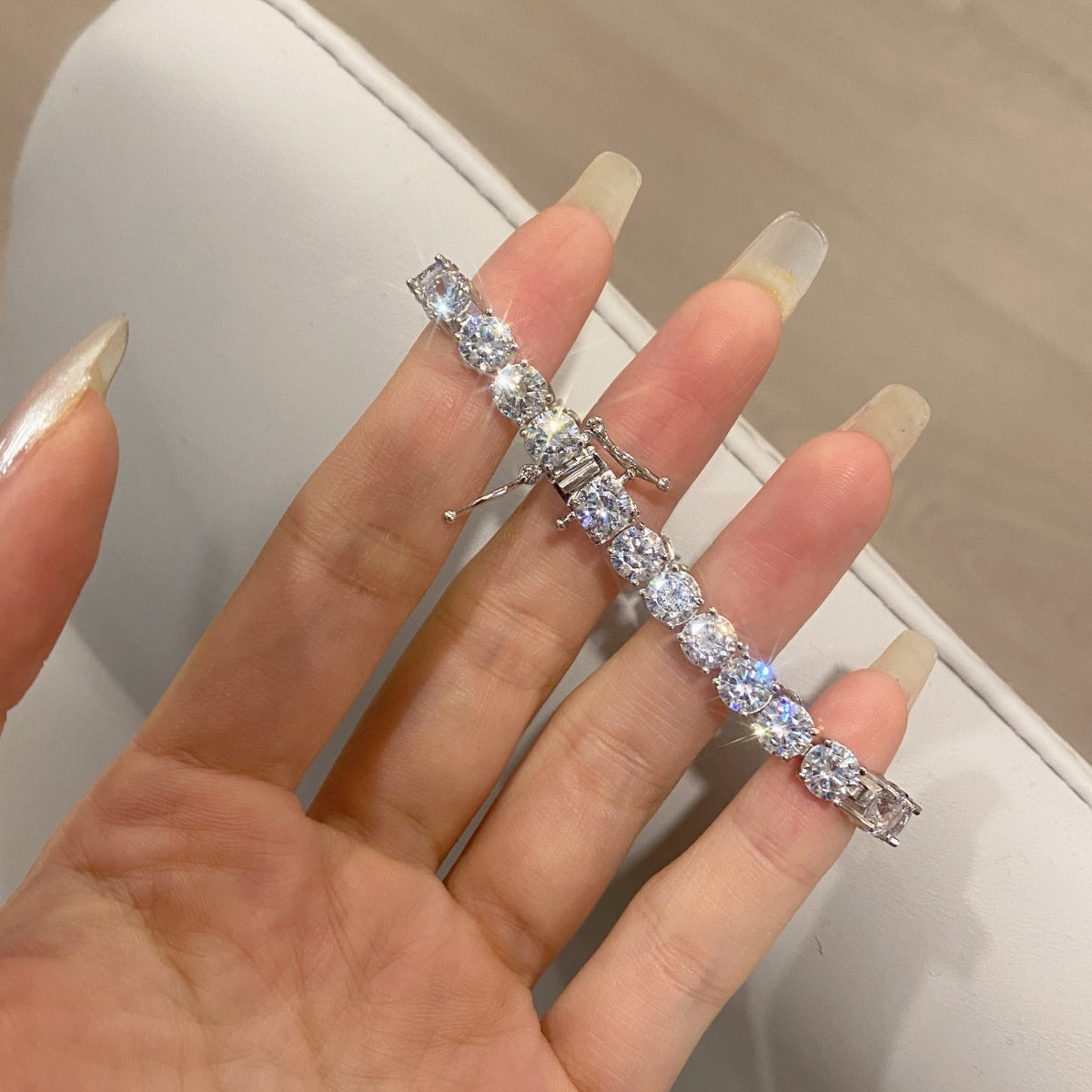 [Kincade Jewelrys]Ornate Sparkling Round Cut Wedding Bracelet