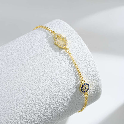 [Joyas Kincade] Collar con forma de Gost y forma redonda