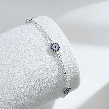 [Joyas Kincade] Collar con colgante redondo delicado