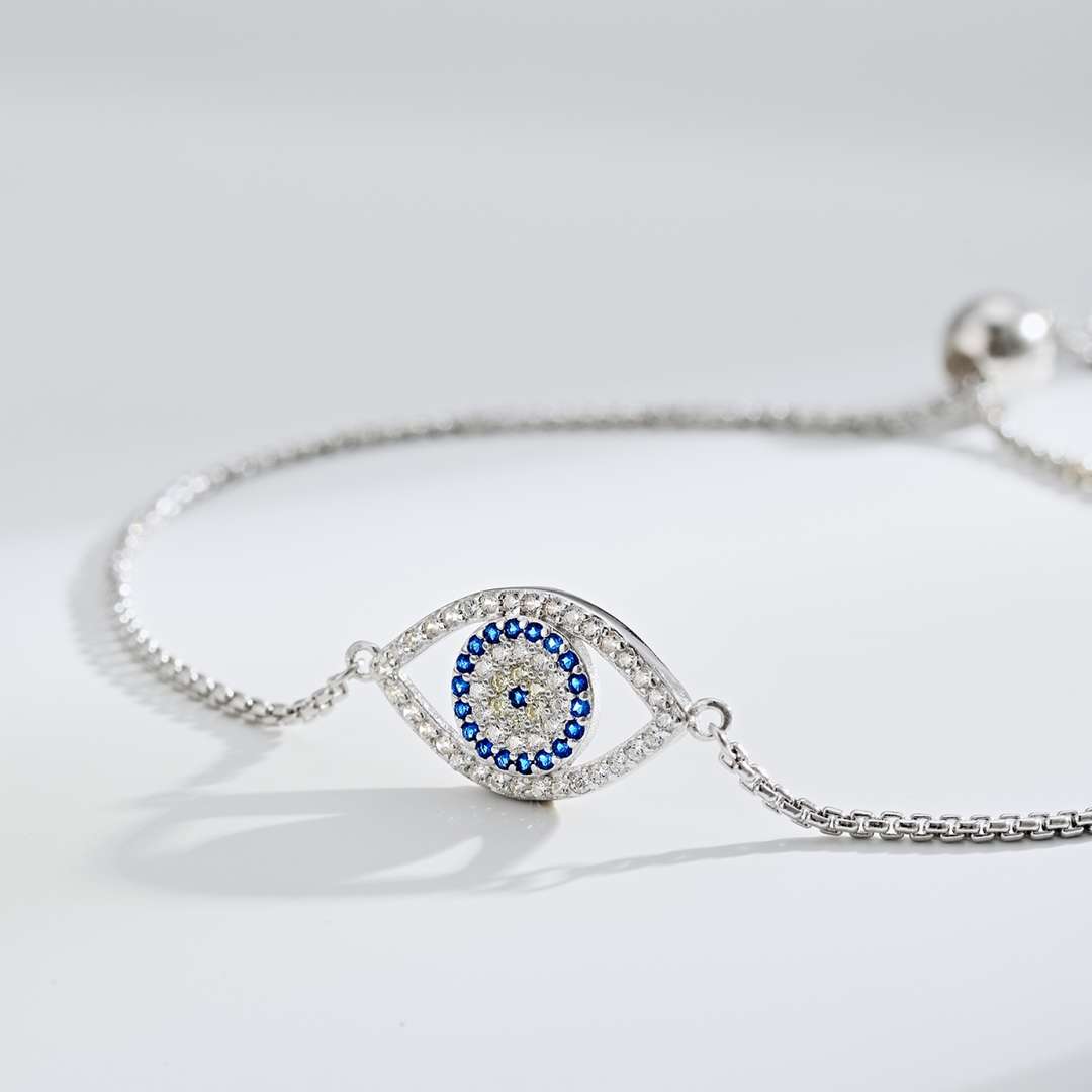[Joyas Kincade]Collar con forma de ojo deslumbrante