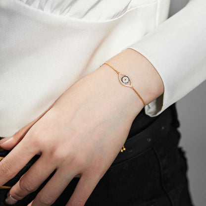 [Joyas Kincade]Collar con forma de ojo deslumbrante
