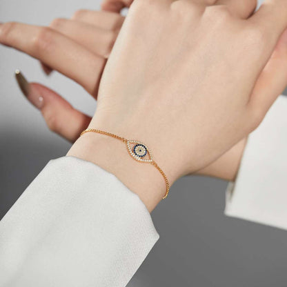 [Joyas Kincade]Collar con forma de ojo deslumbrante