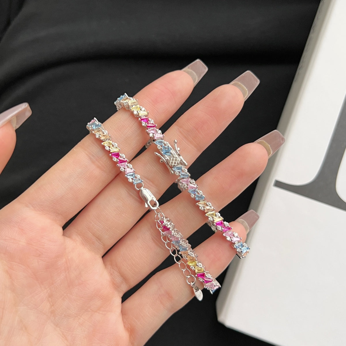 [Kincade Jewelrys]Ornate Sparkling Multi Cut Party Bracelet