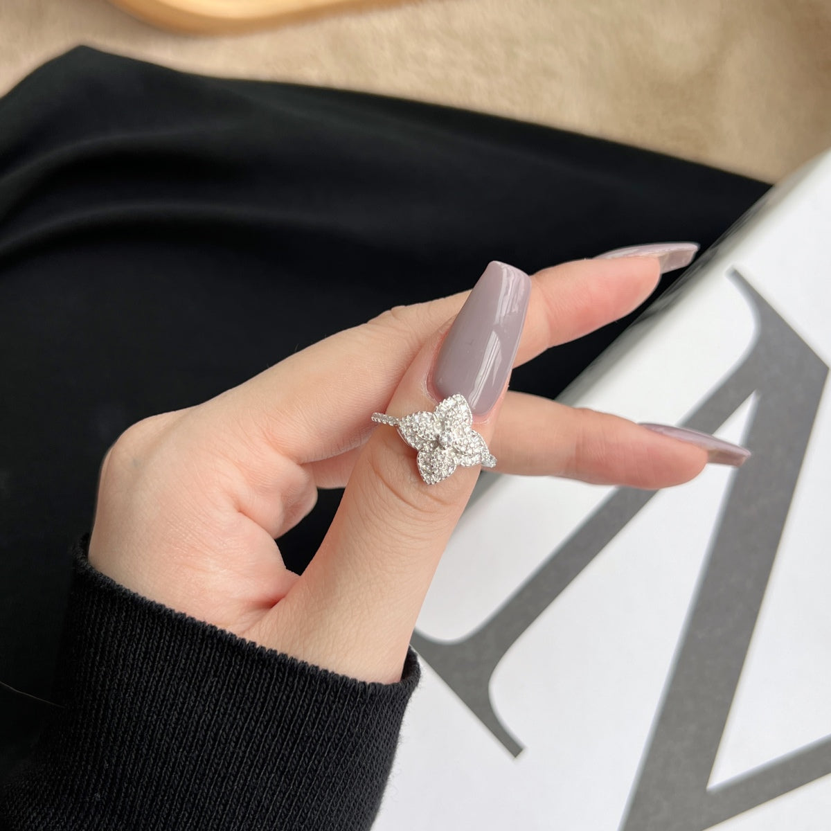 [Kincade Jewelrys]Luxurious Colorful Flower Shape Banquet Ring