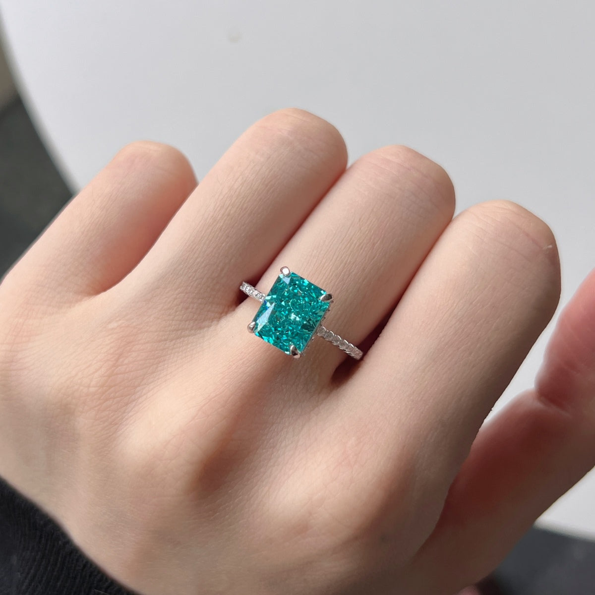 [Kincade Jewelrys]4.0 Carat Luxurious Engagement Ring