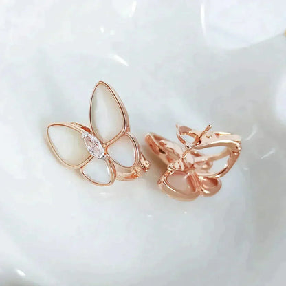 [Joyas Kincade] PENDIENTES DE MARIPOSA CON DIAMANTES