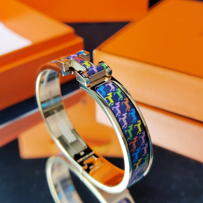 [Kincade Jewelrys]H HORSE BRACELET 12MM
