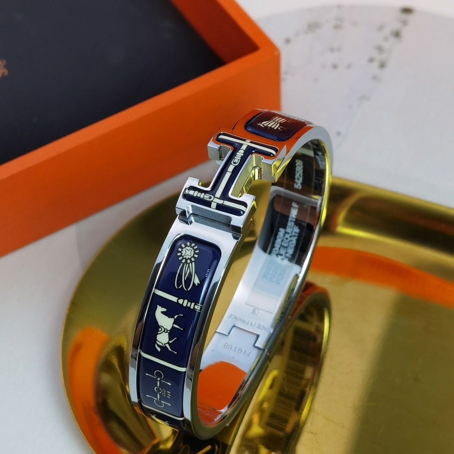 [Kincade Jewelrys]H COUVERTURES DARK BLUE BRACELET