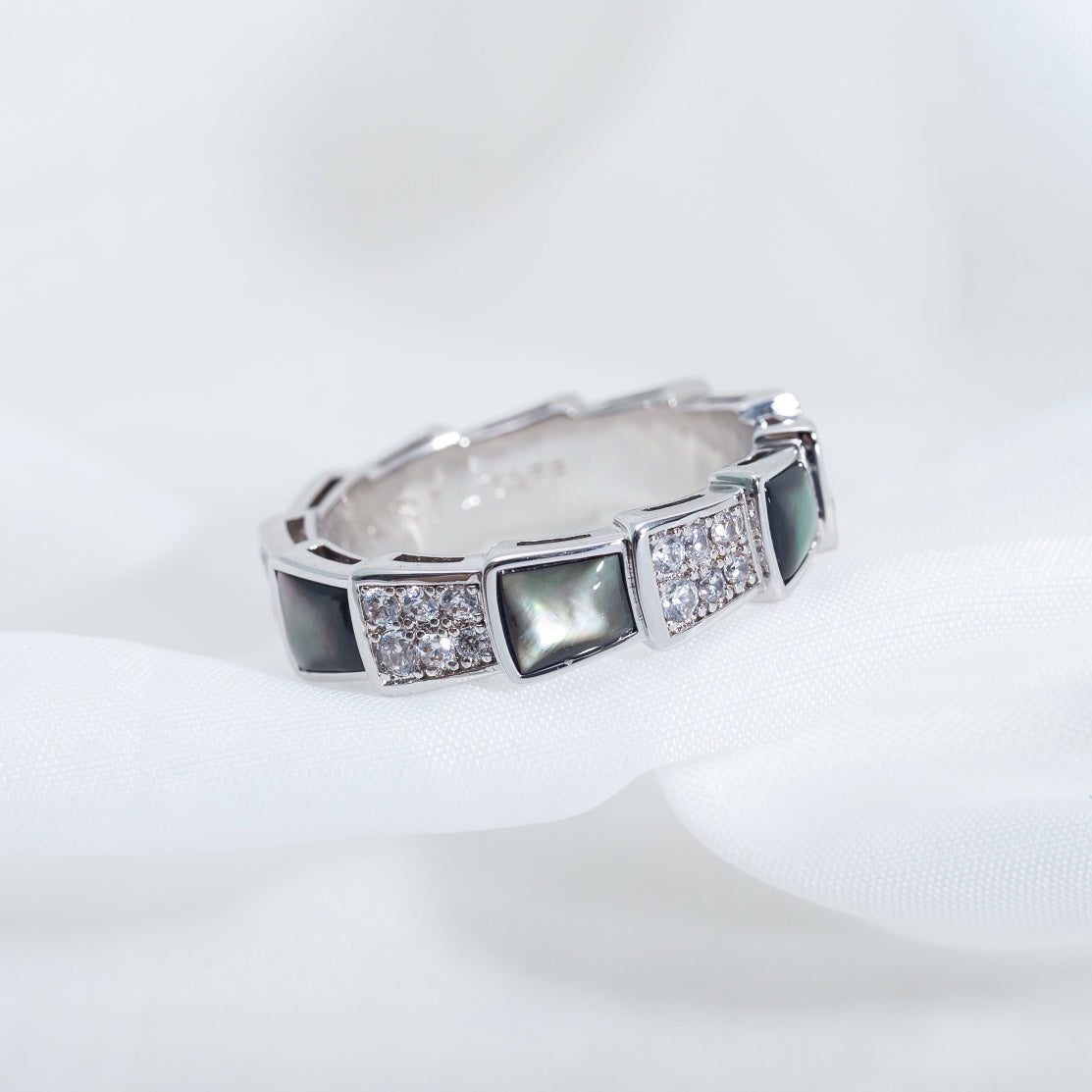 [Kincade Jewelrys]SERPENTI RING SILVER DIAMOND BLACK MOP 4MM