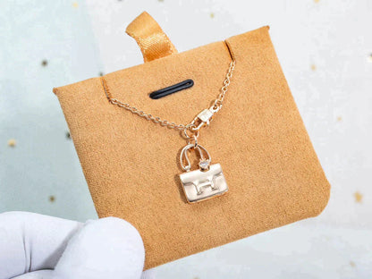 [Kincade Jewelrys]AMULETTE PEDANT ROSE GOLD NECKLACE