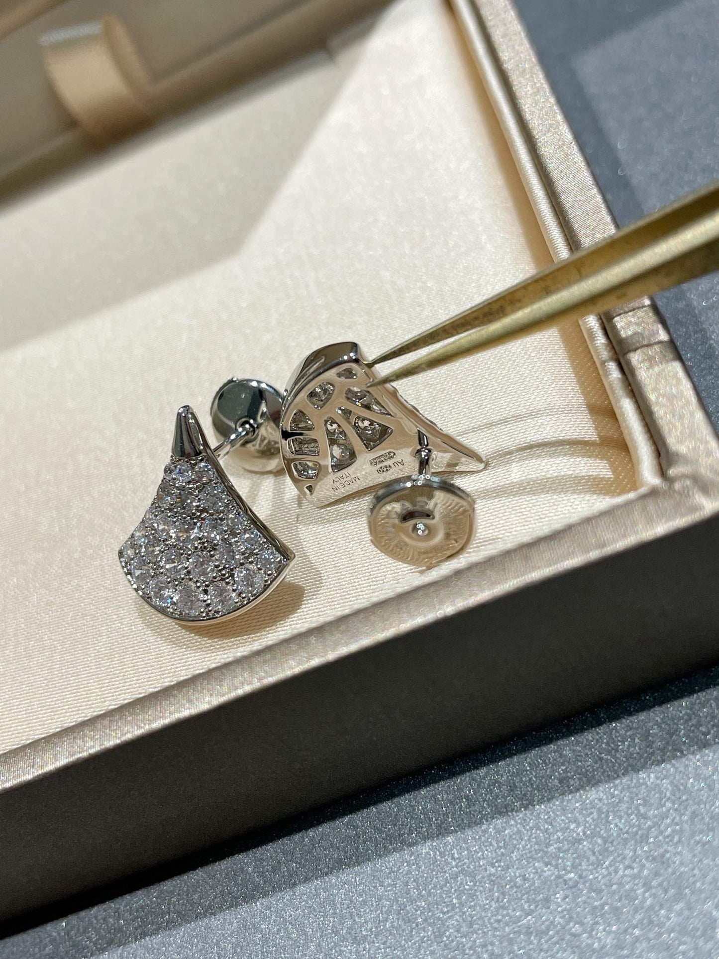 [Kincade Jewelrys]DREAM STUD EARRINGS DIAMOND