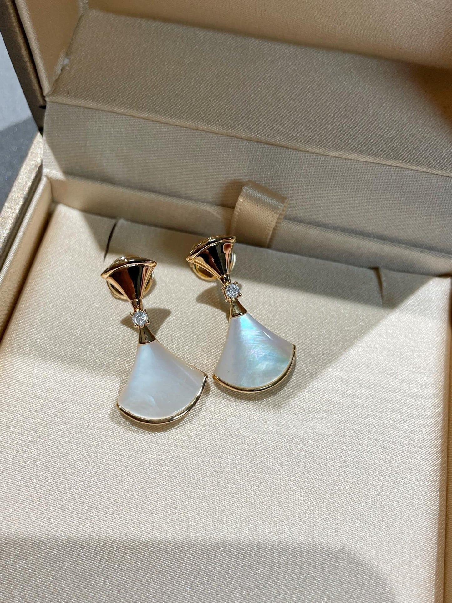 [Kincade Jewelrys]DREAM MOP 1 DIAMOND EARRINGS