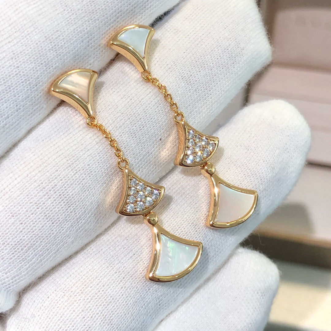 [Kincade Jewelrys]DREAM EARRINGS 3 MOTIFS DIAMOND MOP PINK GOLD