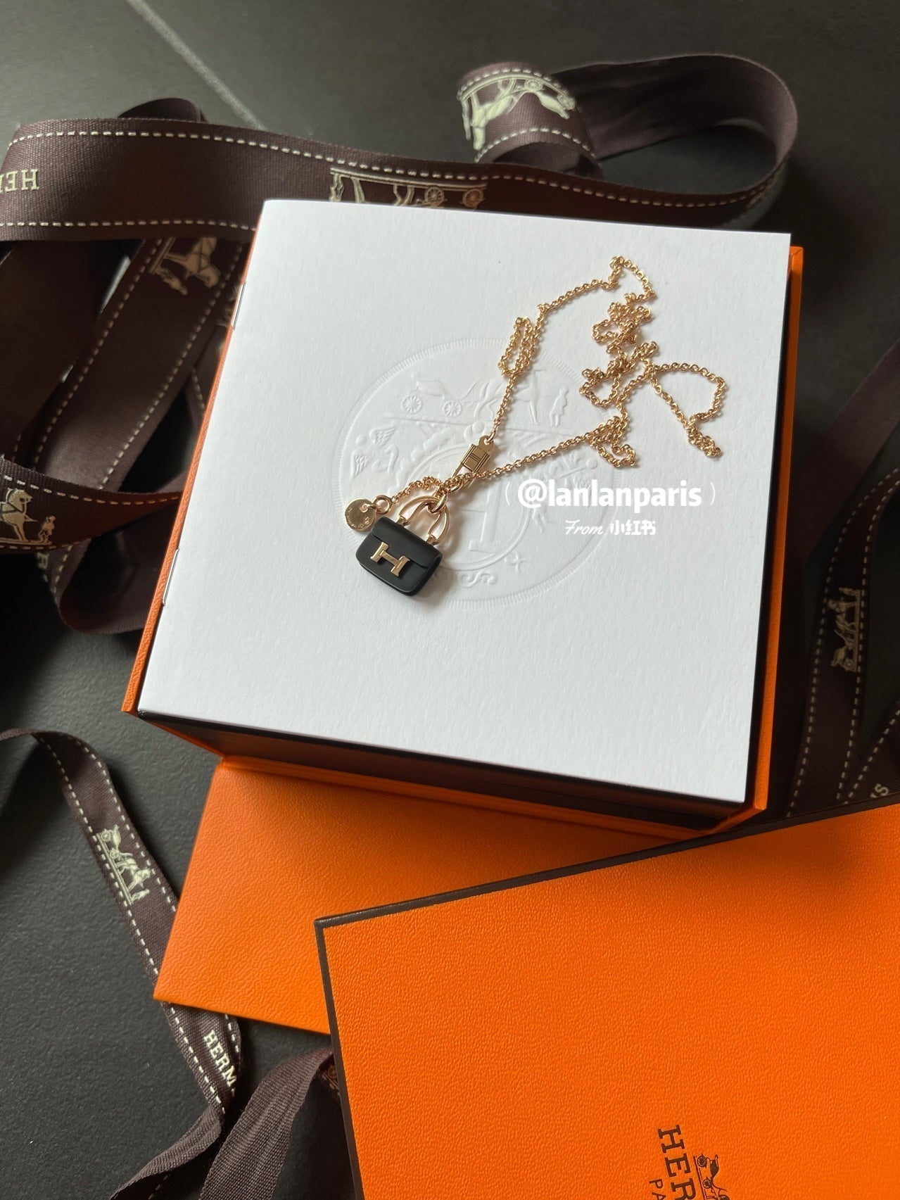 [Kincade Jewelrys]CONSTANCE BLACK PEDANT PINK GOLD NECKLACE
