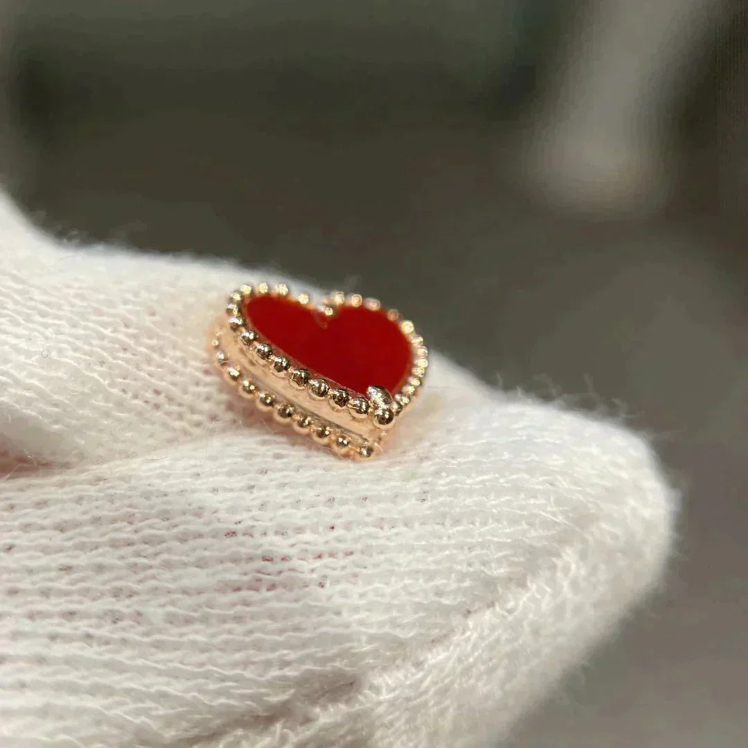 [Kincade Jewelrys]HEART CARNELIAN STUD EARRINGS