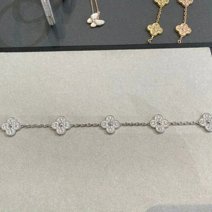 [Kincade Jewelrys] PULSERA DE PLATA CON 5 MOTIVOS DE TRÉBOL Y DIAMANTES