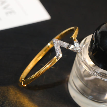[Kincade Jewelrys]PULSERA DE ORO CON DIAMANTES VOLTE UPSITE DOWN
