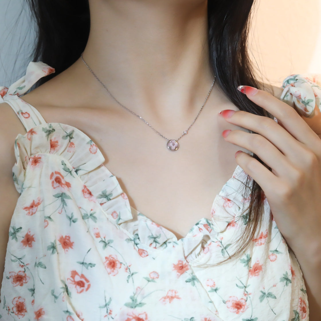[Kincade Jewelrys]SUN PEDANT PINK GOLD 1 DIAMOND NECKLACE