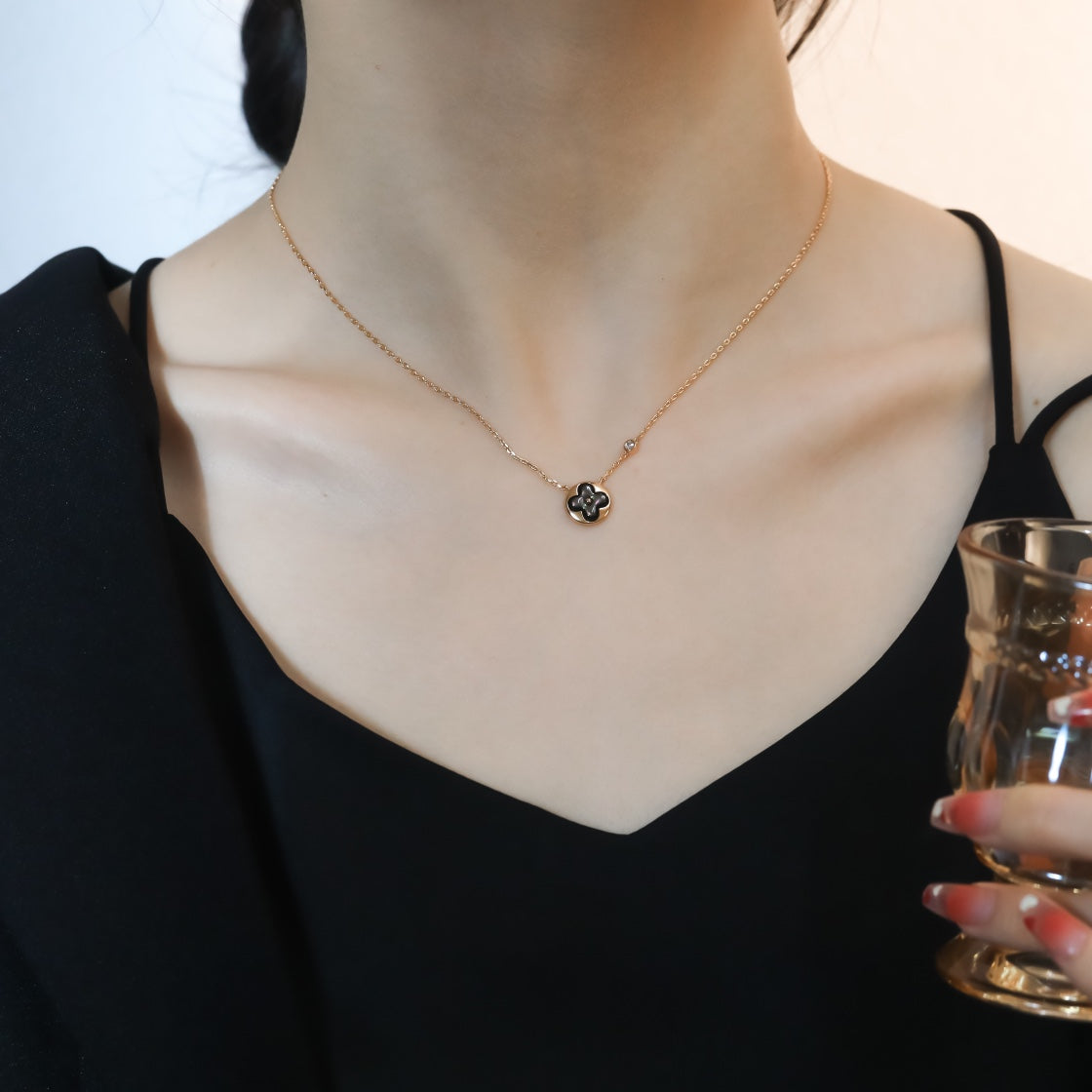 [Kincade Jewelrys]SUN PEDANT PINK GOLD 1 DIAMOND NECKLACE