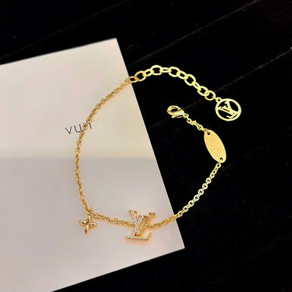 [Kincade Jewelrys]LOGO STAR MOTIF GOLD BRACELET
