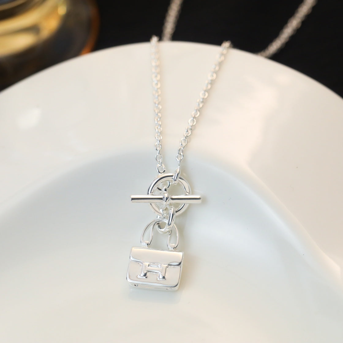 [Joyas Kincade] COLLAR DE PLATA CON PEDANTE POP H