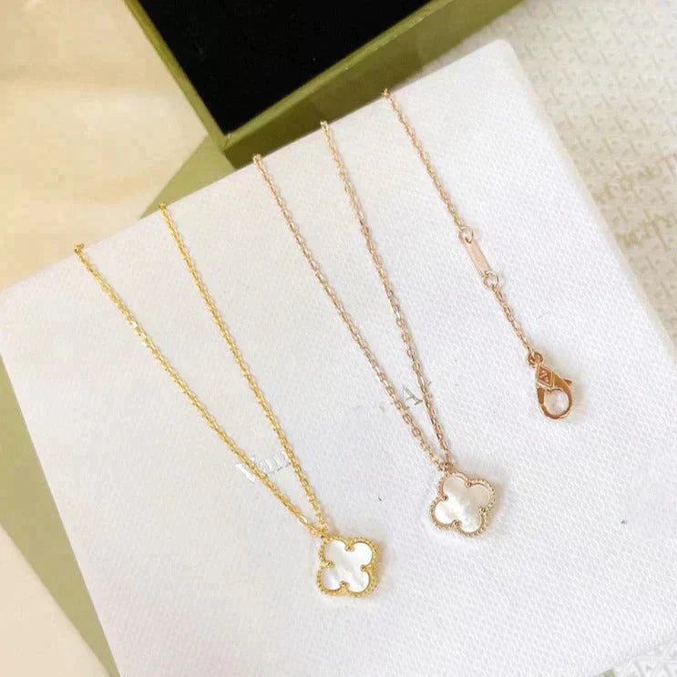 [Kincade Jewelrys]CLOVER MINI 9.5MM WHITE MOTHER-OF-PEARL NECKLACE