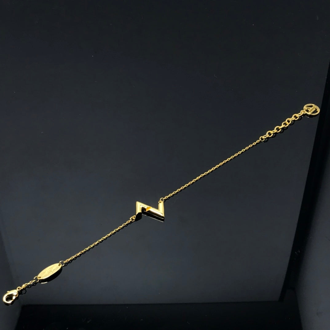 [Joyas Kincade]Pulsera con el logotipo de Volt LV