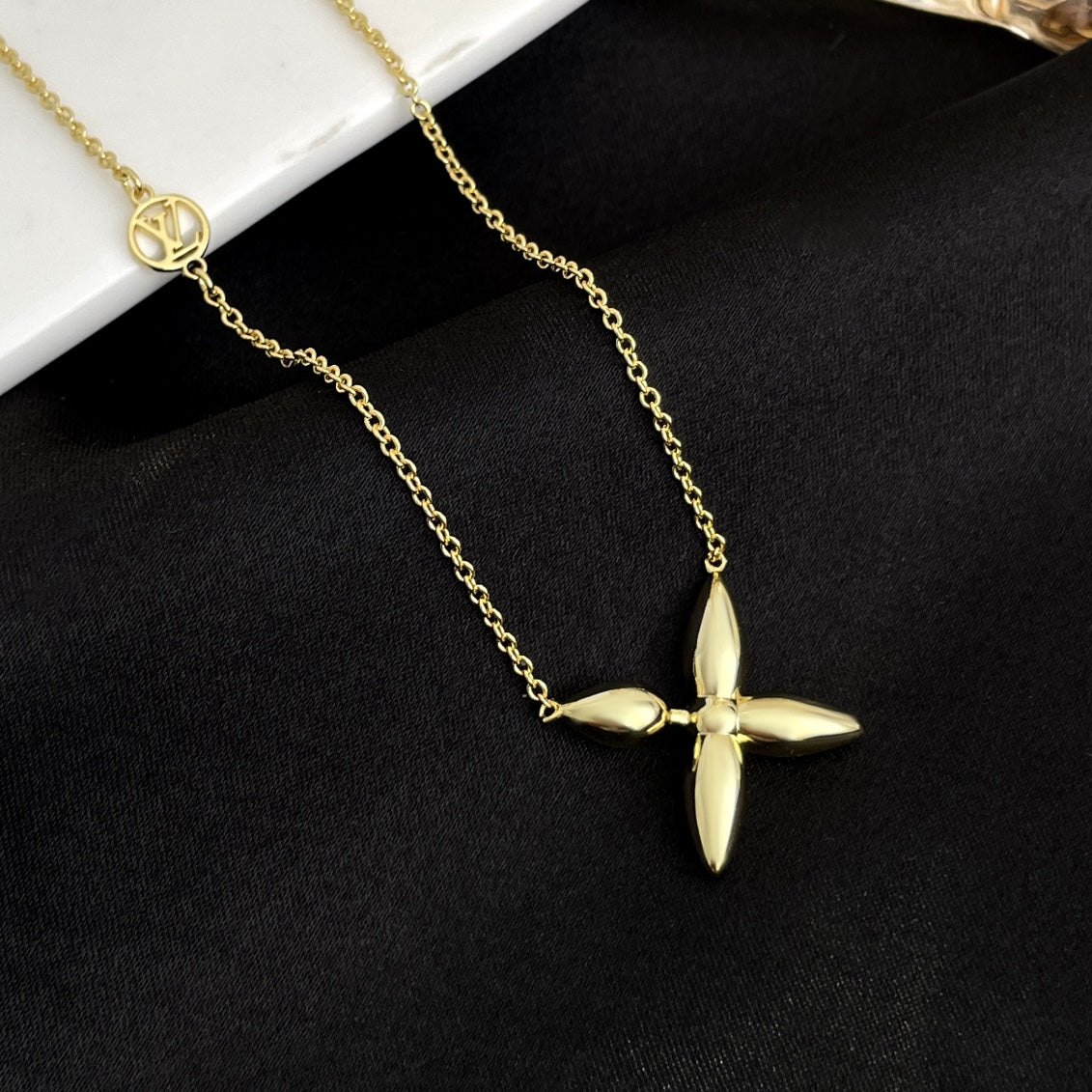 [Kincade Jewelrys]LOUISETTE GOLD NECKLACE
