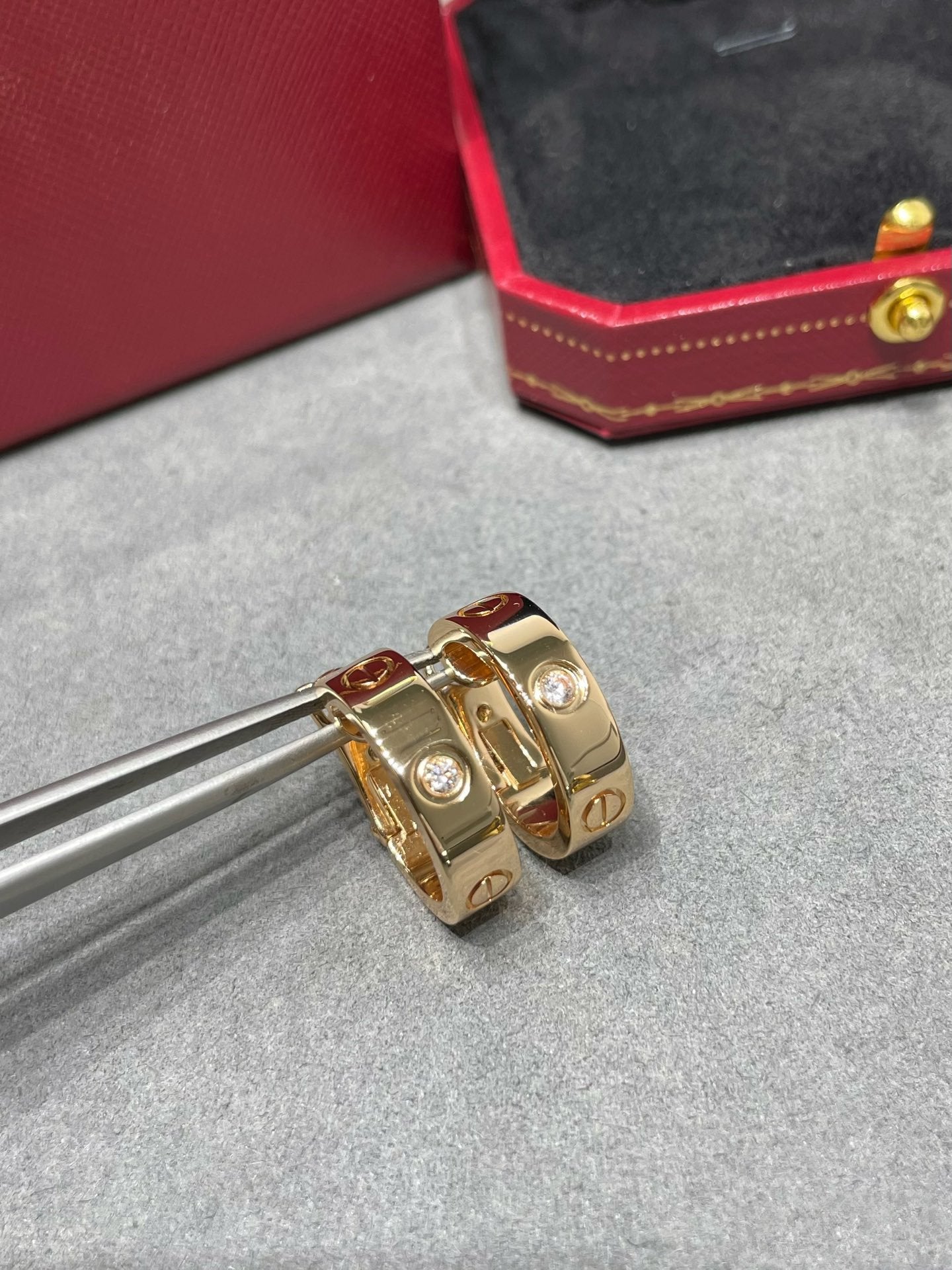 [Kincade Jewelrys]LOVE 5.5MM 1 DIAMOND EARRINGS