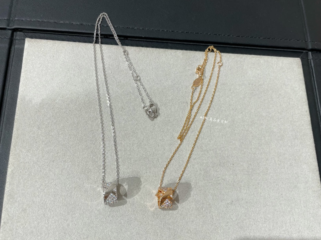 [Kincade Jewelrys]LIENS EVIDENCE DIAMOND PAVED NECKLACE