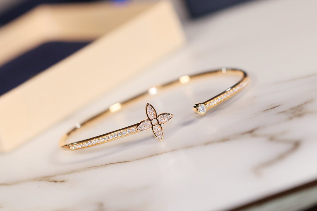 [Kincade Jewelrys]IDYLLE GOLD OPEN BRACELET DIAMOND PAVED