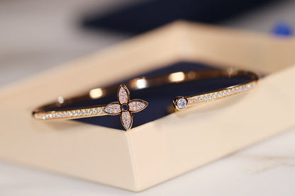 [Kincade Jewelrys]IDYLLE GOLD OPEN BRACELET DIAMOND PAVED