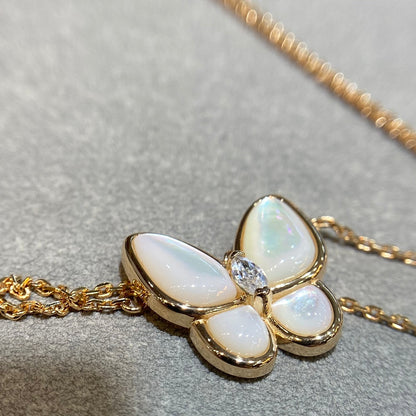 [Kincade Jewelrys]BUTTERFLY MOP DIAMOND NECKLACE
