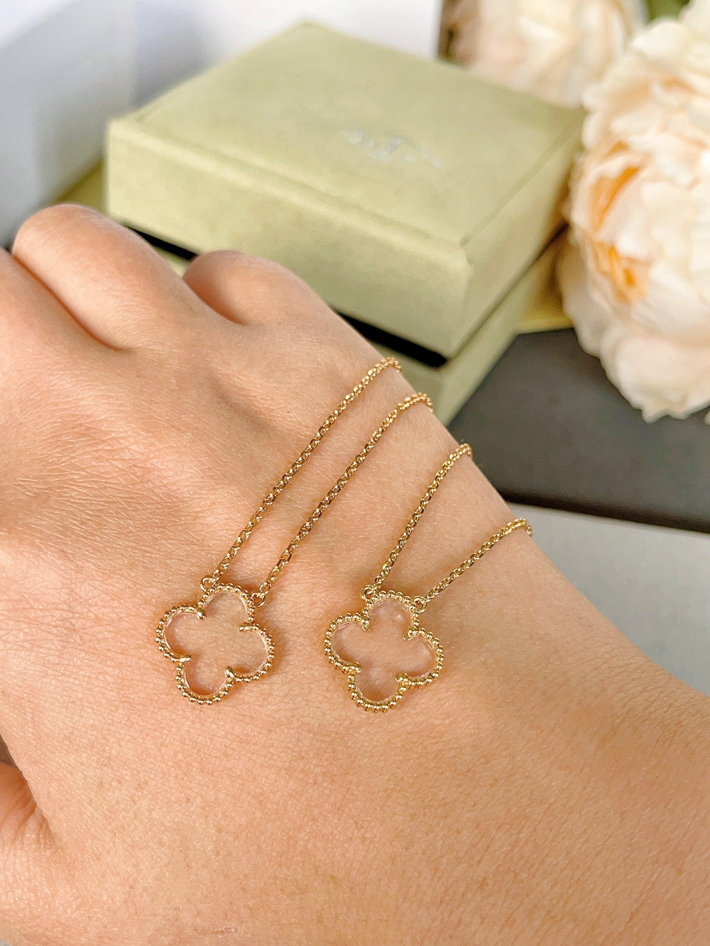 [Kincade Jewelrys]CLOVER ROCK CRYSTAL ROSE GOLD NECKLACE