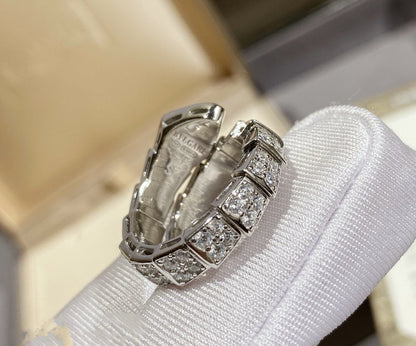 [Kincade Jewelrys] ANILLO SERPENTI DE PLATA CON PAVIMENTO DE DIAMANTES