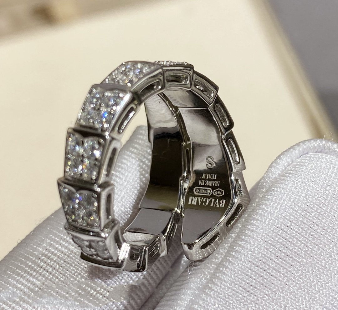 [Kincade Jewelrys] ANILLO SERPENTI DE PLATA CON PAVIMENTO DE DIAMANTES
