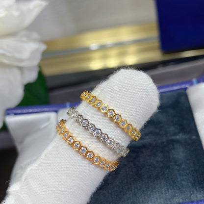 [Kincade Jewelrys] ANILLO PEQUEÑO CON PAVE DE DIAMANTES BEE LOVE