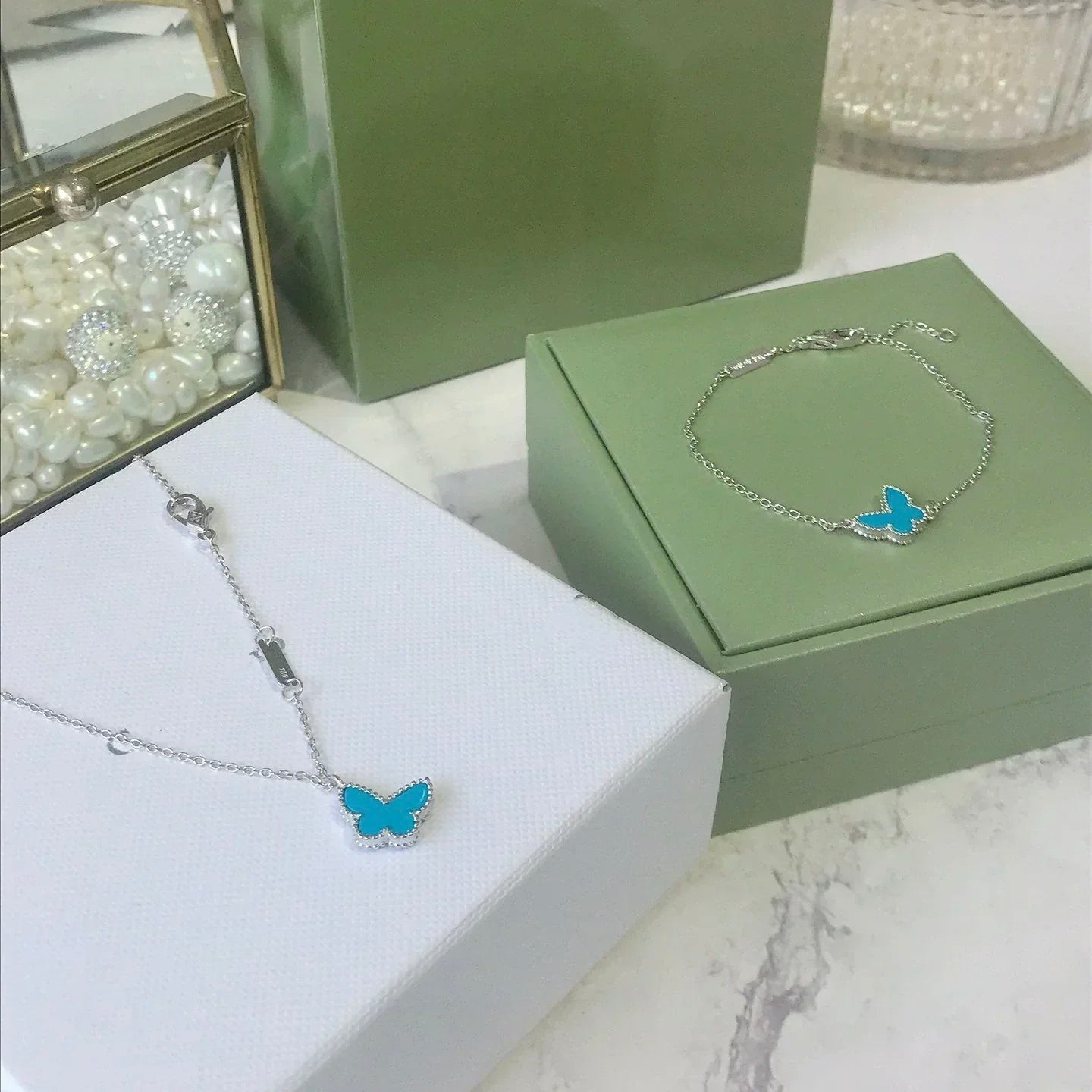[Kincade Jewelrys]BUTTERFLY TURQUOISE BUTTERFLY BRACELET SILVER